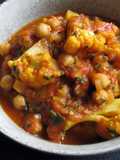 Cauliflower & Chickpea Curry