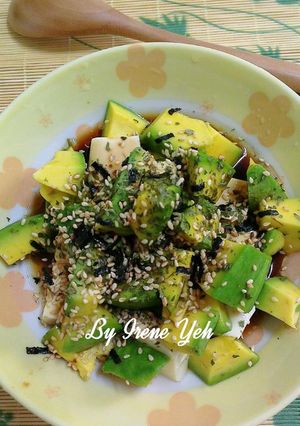 涼拌酪梨雞蛋豆腐(蛋素) 的食譜成品照片