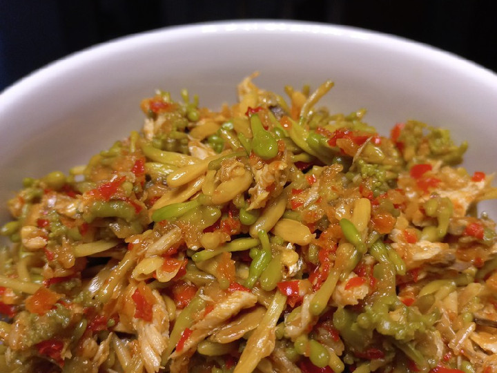 Bagaimana Menyiapkan Tumis bunga pepaya, Bisa Manjain Lidah