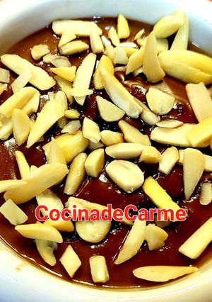 Una foto de Natillas de flan y chocolate
