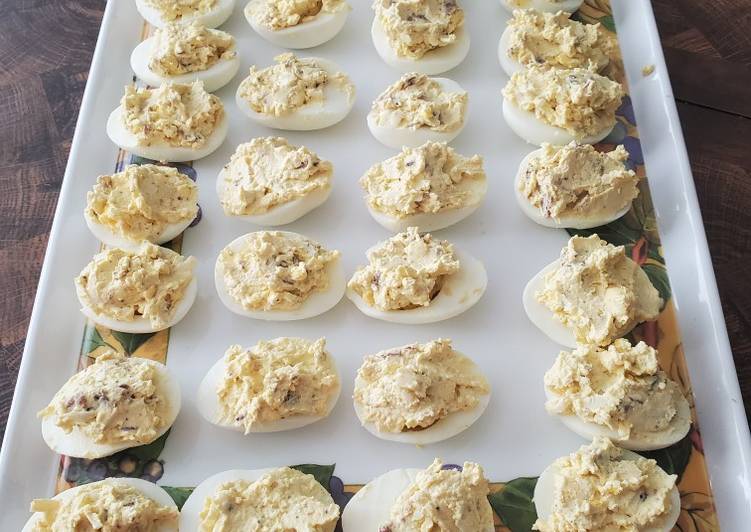 Simple Way to Prepare Homemade Brad&#39;s bacon and smoked cheddar deviled eggs