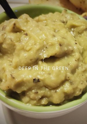 Une photo de 🌺 Deep in the Green