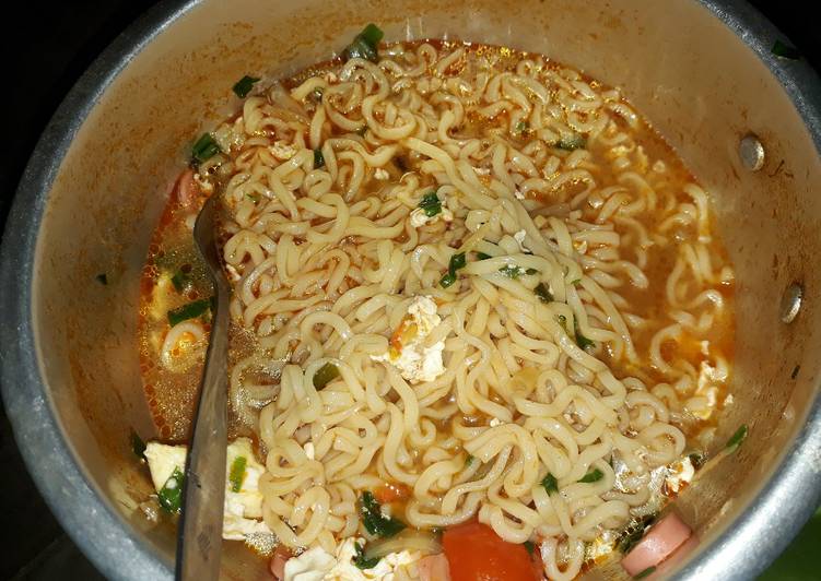 Langkah Mudah untuk Menyiapkan Spicy Ramen, Bisa Manjain Lidah