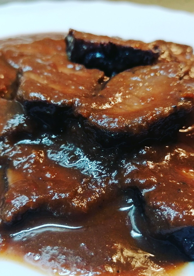 Una foto de Carrilleras en salsa