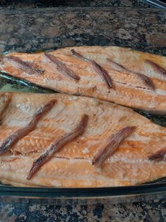 Una foto de Trucha asalmonada en el horno