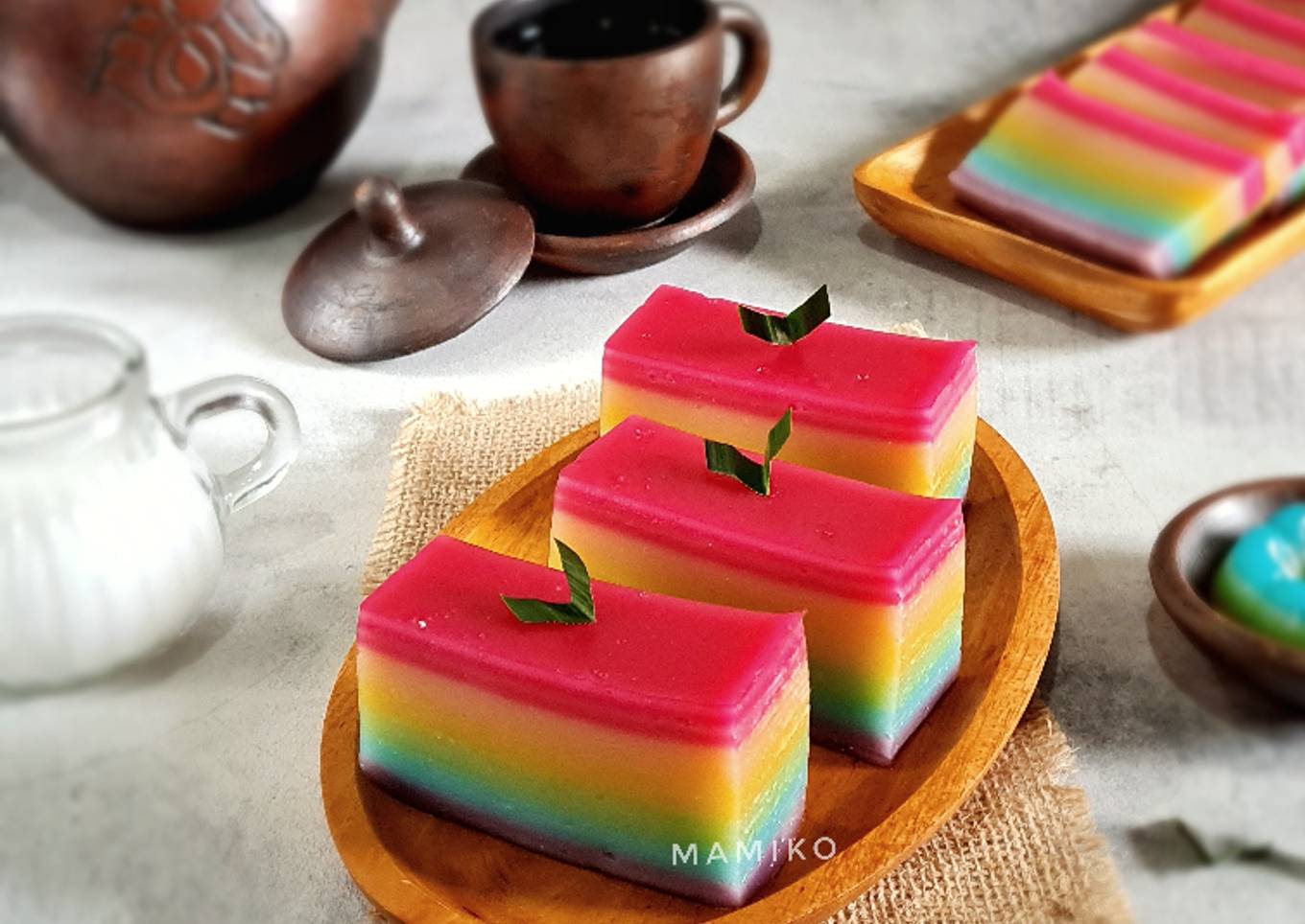 Kue Pepe Rainbow