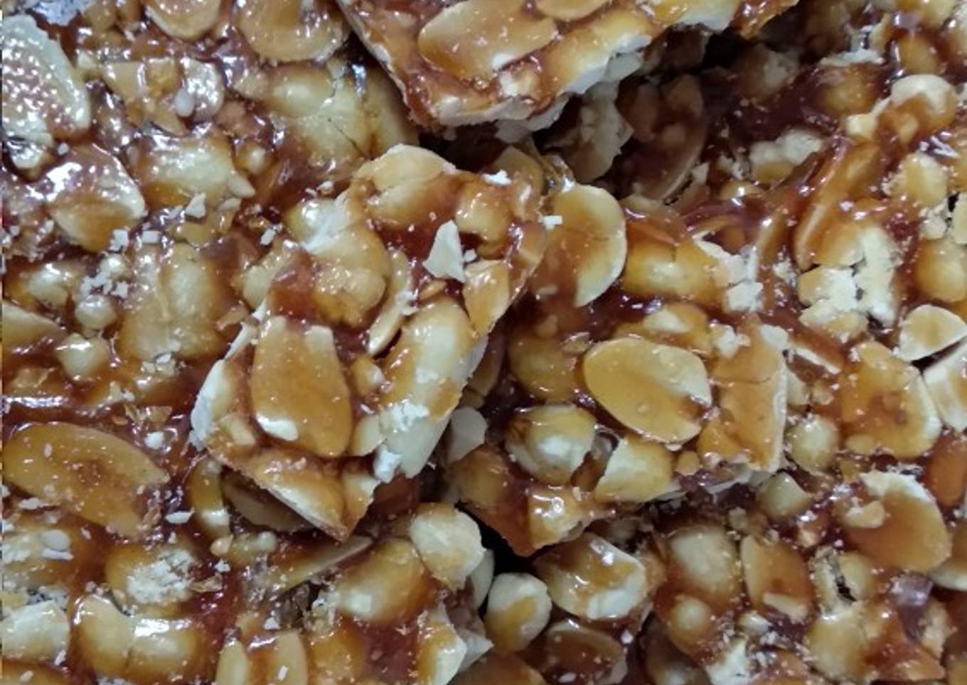 Peanut chikki