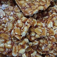 A picture of Peanut chikki.