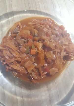 Una foto de Verduras en tallarines. Zanahoria