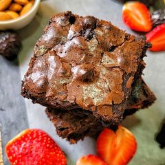 A picture of Fudge brownies.