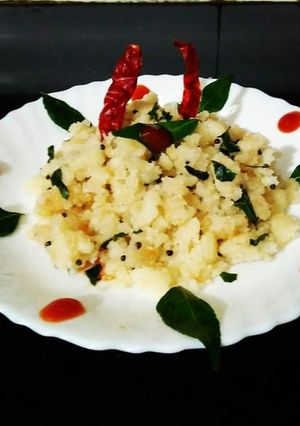 A picture of Crumbled Idli.