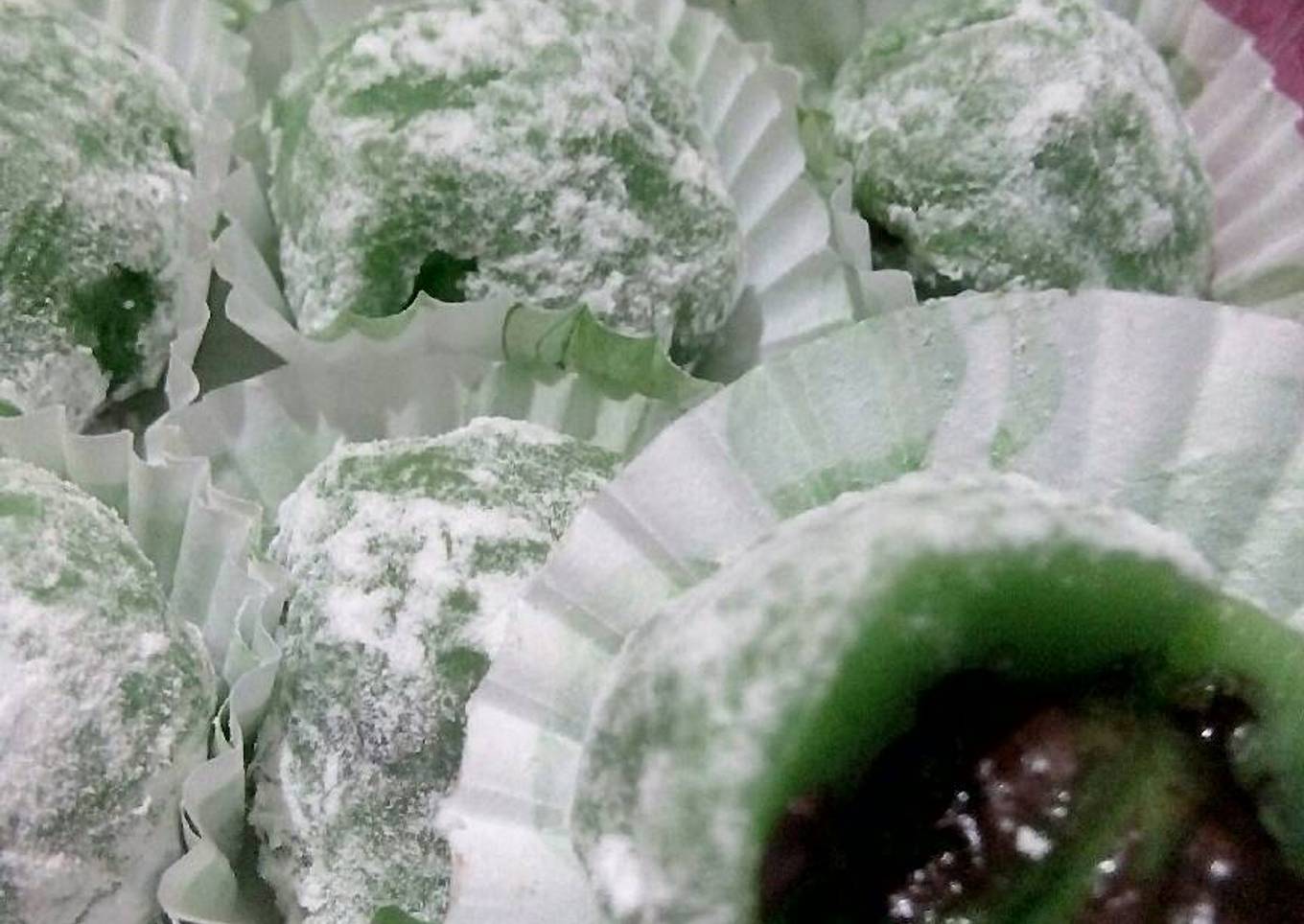 Resep Kue mochi isi selai coklat