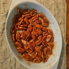 A picture of Cinnamon Pecans.