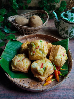 Foto resep Tahu pong isi kentang