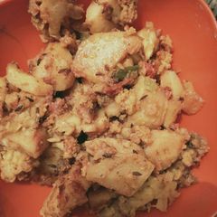A picture of Aloo gobhi veg.