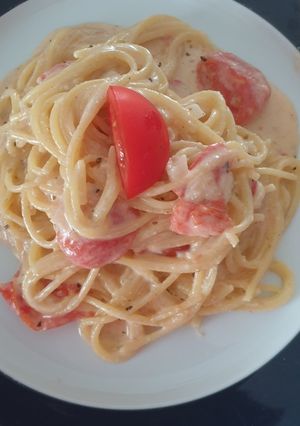 Zdjęcie przepisu Spaghetti z serem fetta i mini mozzarella.