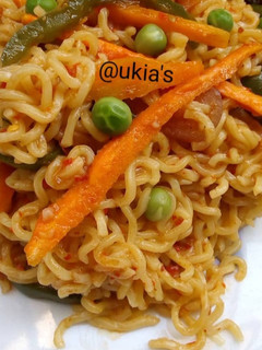 A picture of Noodles.