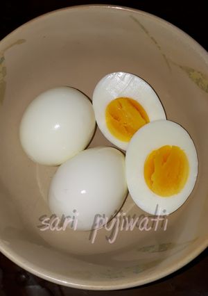 Foto resep Telor Rebus yg Enak dan cantik