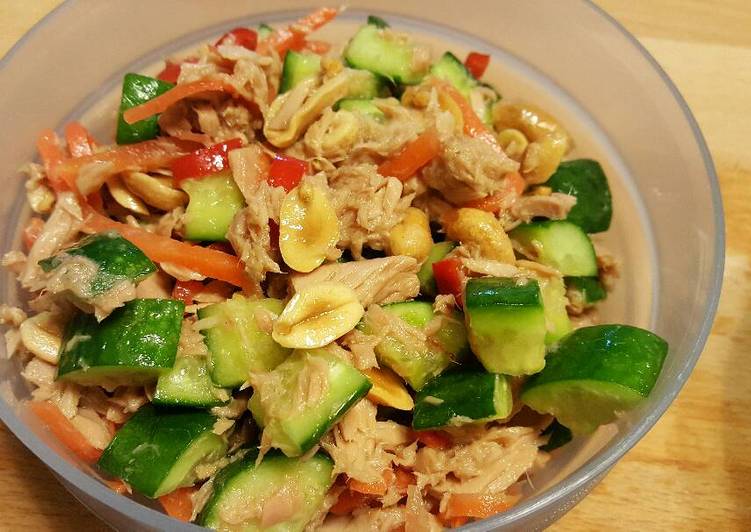 Step-by-Step Guide to Prepare Super Quick Homemade Vietnamese Inspired Tuna Salad