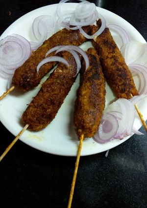 A picture of Soyabeen daliya kabab.