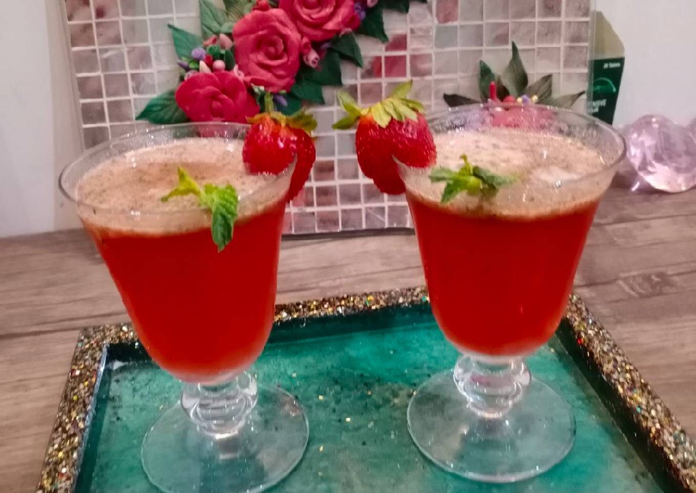 Mint and strawberry margarita ❤❤