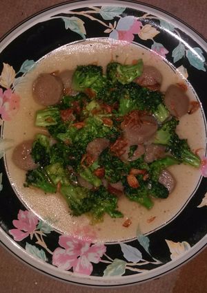 Foto resep Cha brokoli bakso sederhana 😊