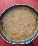 Picadillo dulce en salsa de azafrán bola