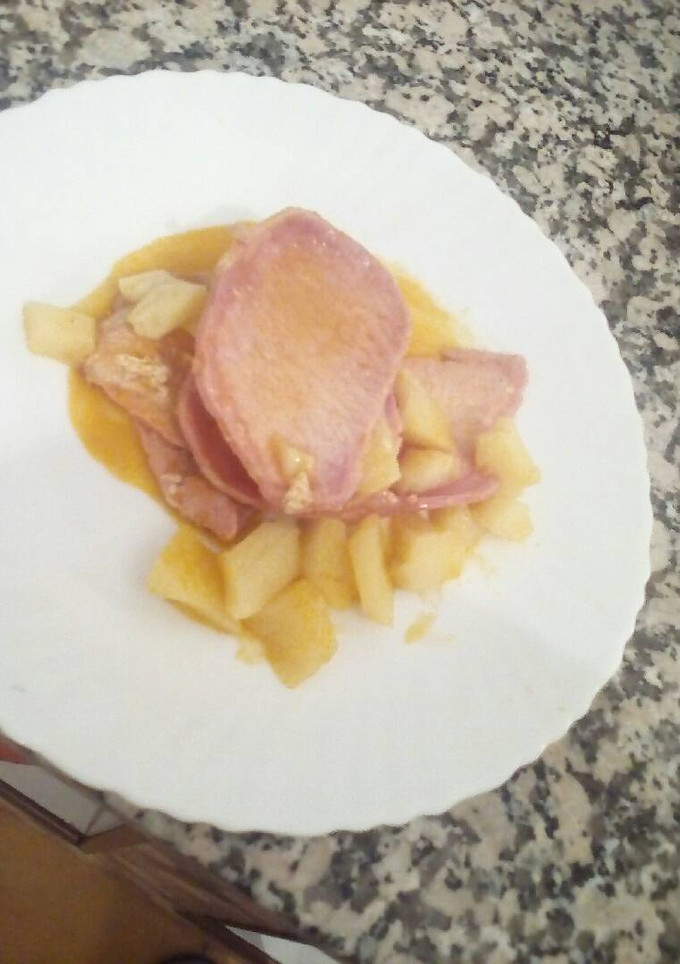 Una foto de Filetes marinados con guarnición