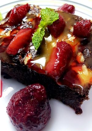 A picture of Strawberry Brownie.