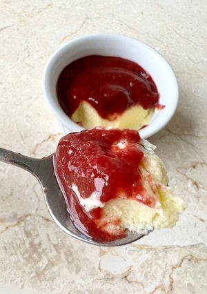 Foto resep Raspberry Yogurt Cake | Healthy Yogurt Cake