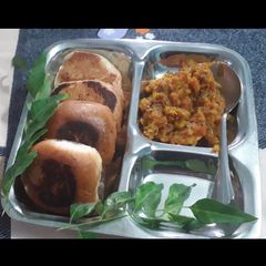 A picture of Pav bhaji.
