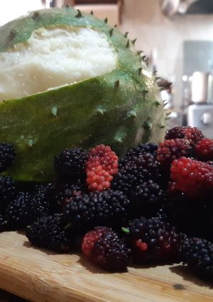 Una foto de Smoothie de Guanábana y Morá de árbol