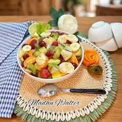 मिक्स फ्रूट चाट (Mixed Fruit Chaat)-レシピのメイン写真