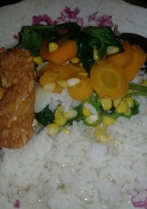 Foto resep Sayur bening wortel jagung bayam
