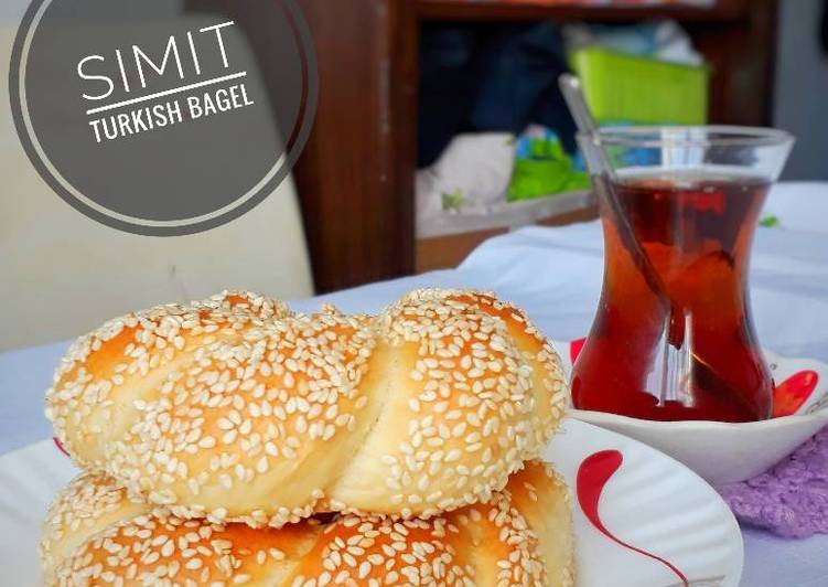Simit (Turkish Bagels)