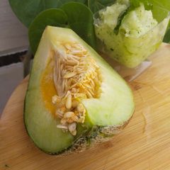 A picture of Frozen dessert Muskmelons sorbet.