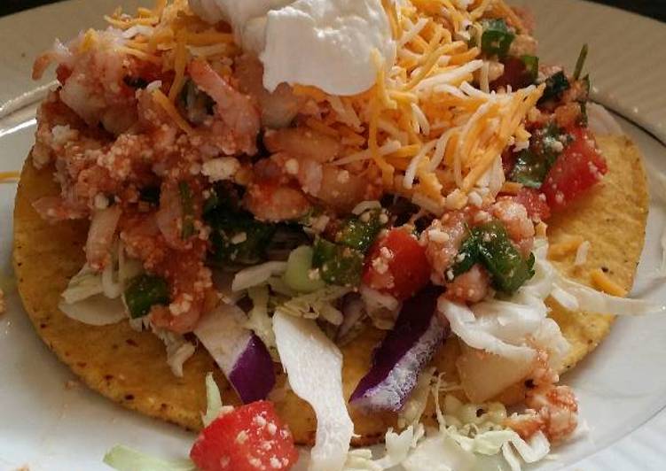 Recipe of Favorite Brad&#39;s chile lime shrimp tostadas