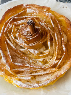 Una foto de Flor de masa filo con flan