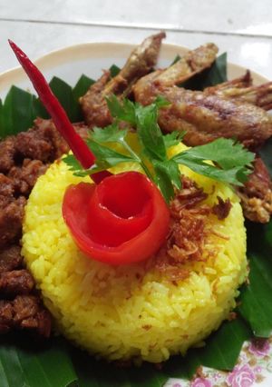 Foto resep Nasi kuning Mentega by Magic com