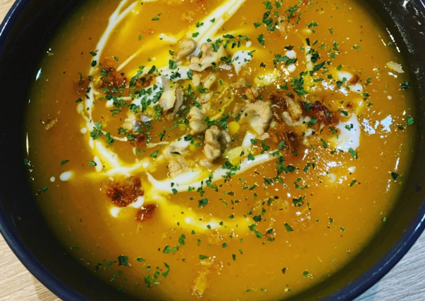 Velouté de Butternut au lait de coco