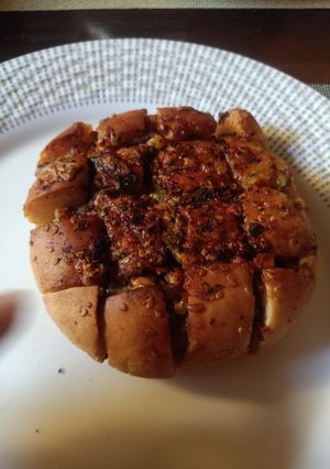 પનીર ચીઝી બન્સ (Paneer Cheesy Buns Recipe In Gujarati) રેસીપી મુખ્ય ફોટો