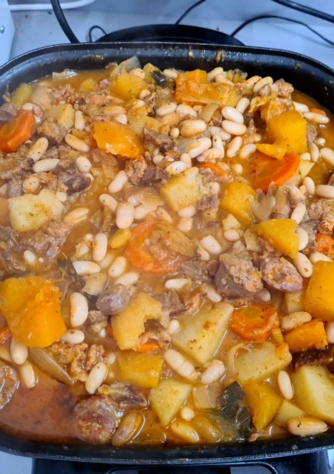 Una foto de Guiso de porotos alubia 🥶🔥