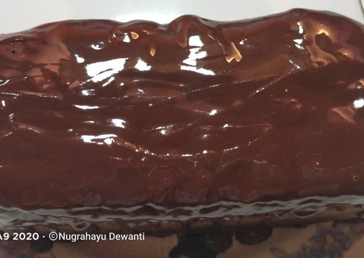 Chocolate Sponge Cake Siram Ganache Coklat