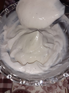 Una foto de Mayonesa con leche 🥛