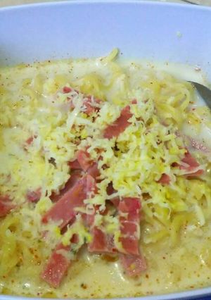 Foto resep Indomie Kuah Susu Keju