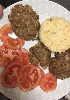 Una foto de Croquetas de Jurel con arroz y Tomate