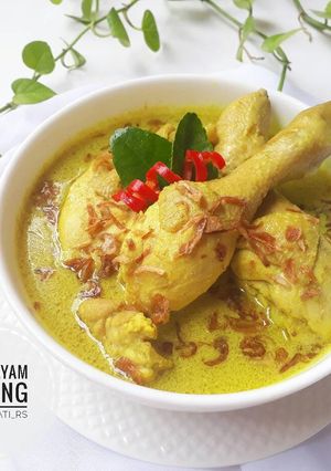 Foto resep Opor Ayam Kuning