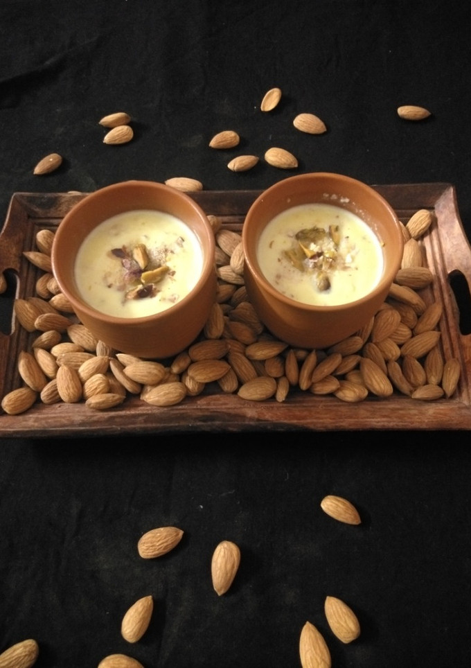 मटका  कुल्फी (Matka Kuldi recipe in Hindi) रेसिपी मुख्य फोटो