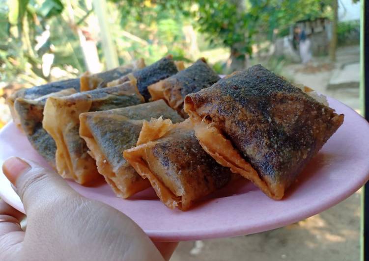 Pisang coklat(piscok)