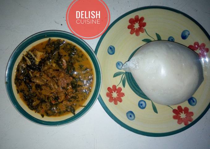 Easiest Way to Prepare Quick Cocoyam soup (ede) and semovita